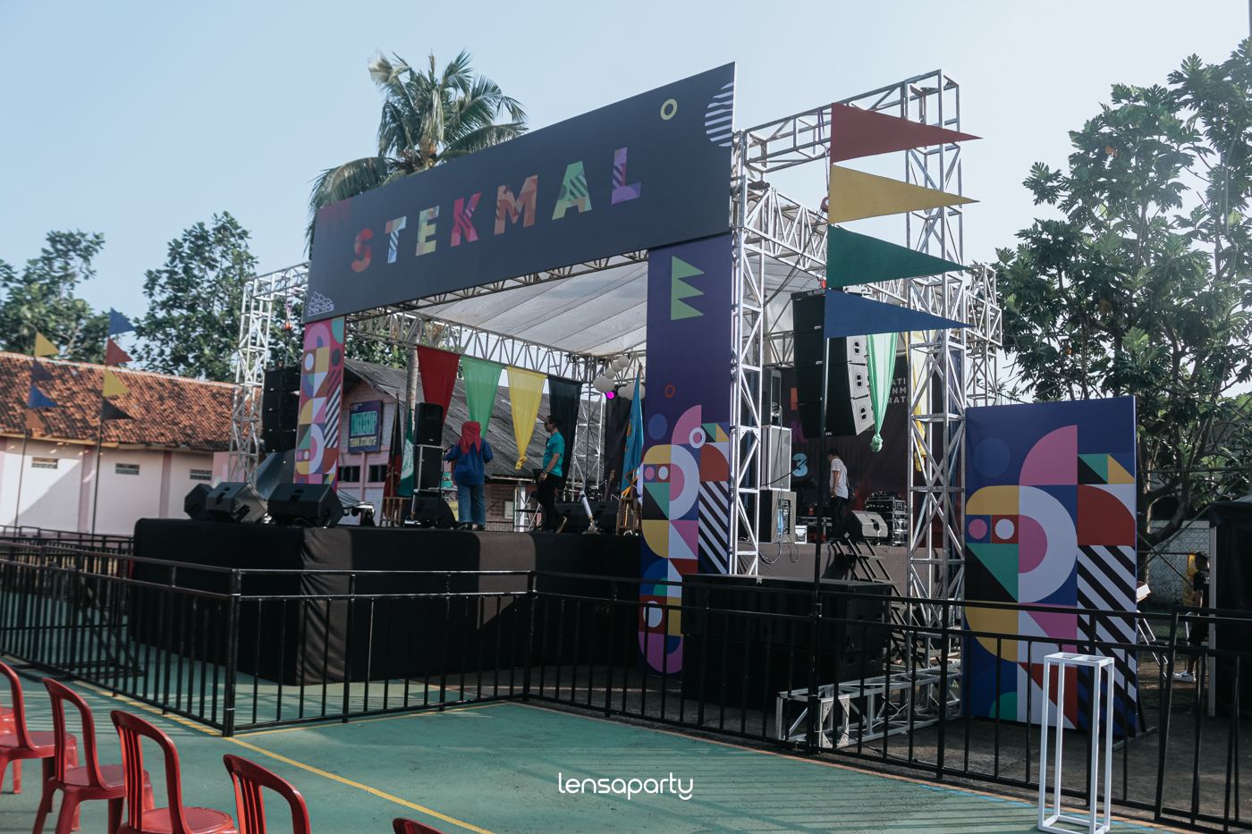 Dokumentasi Stage & Rigging oleh Lantai Atas Event Solution