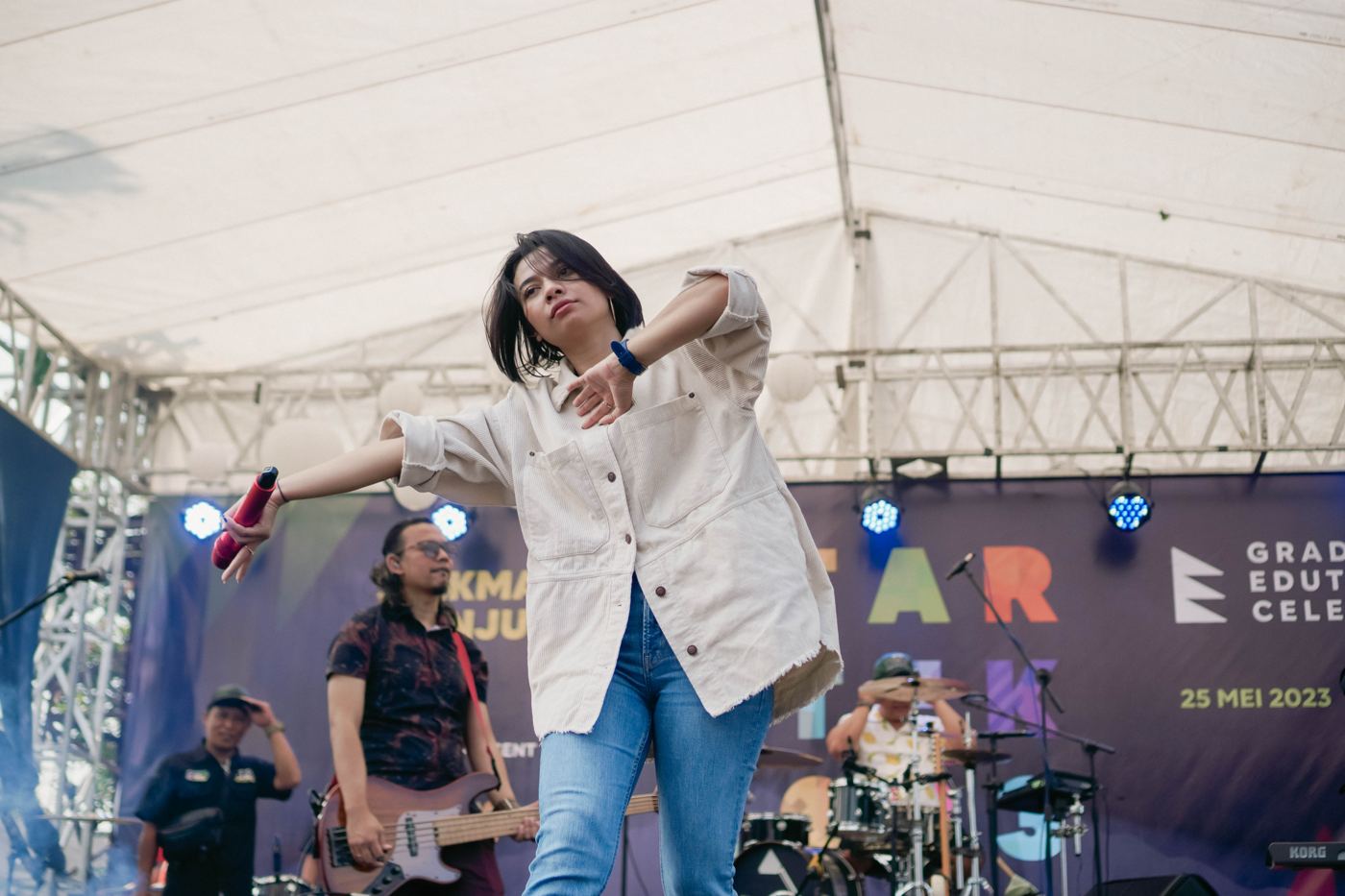 Dokumentasi Music & Performance oleh Lantai Atas Event Solution